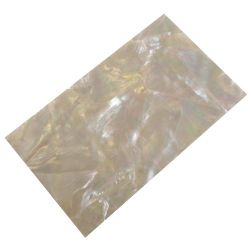 Plaque(s) de nacre blanche reconstitu�e 120 x 70 x 2 mm, la pi�ce
