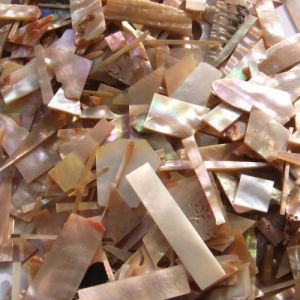 Pink MOP scraps, 0.8 to 2mm thick, 50g