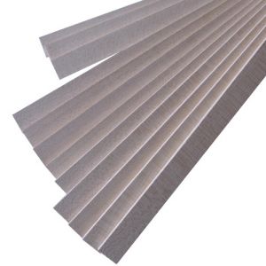 Cales/taquets en bois mi-dur (erable, poirier, alisier) 22 x 5 mm, le ml