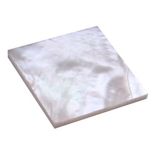 Carr Nacre blanche 17x17x2,5 mm