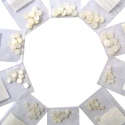 Assortiment de 10x10=100 pastilles nacre blanche, diamtre 4,5mm  9mm