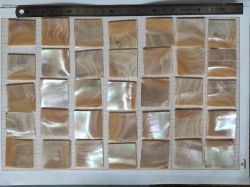 Lot 35 plaques nacre burgo 30x30 mm env, 1 mm ép, 100 g